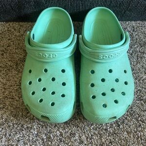 Crocs good used condition